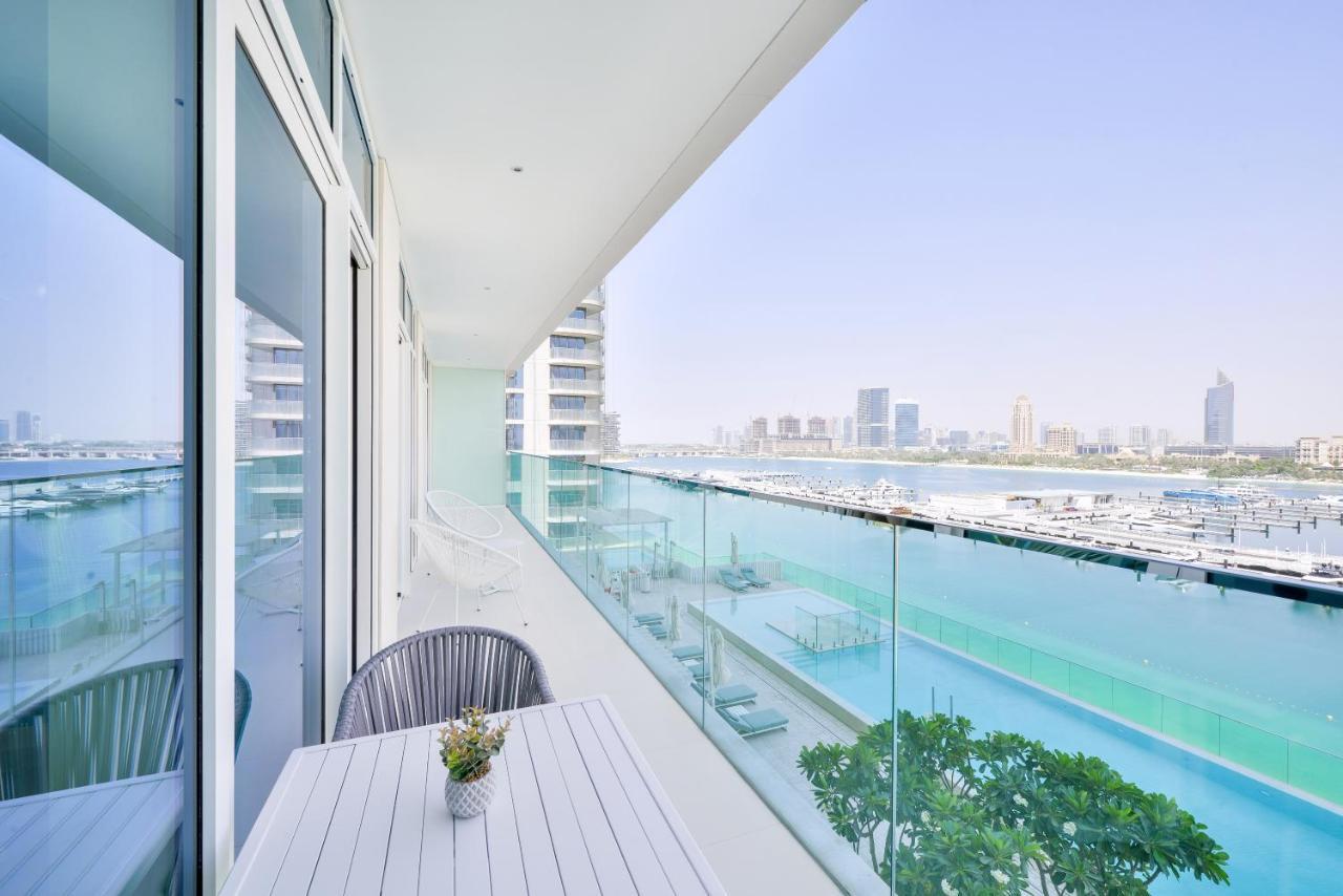 Ultra Luxury Emaar Beachfront - Private Beach And Pool Dubai Eksteriør billede