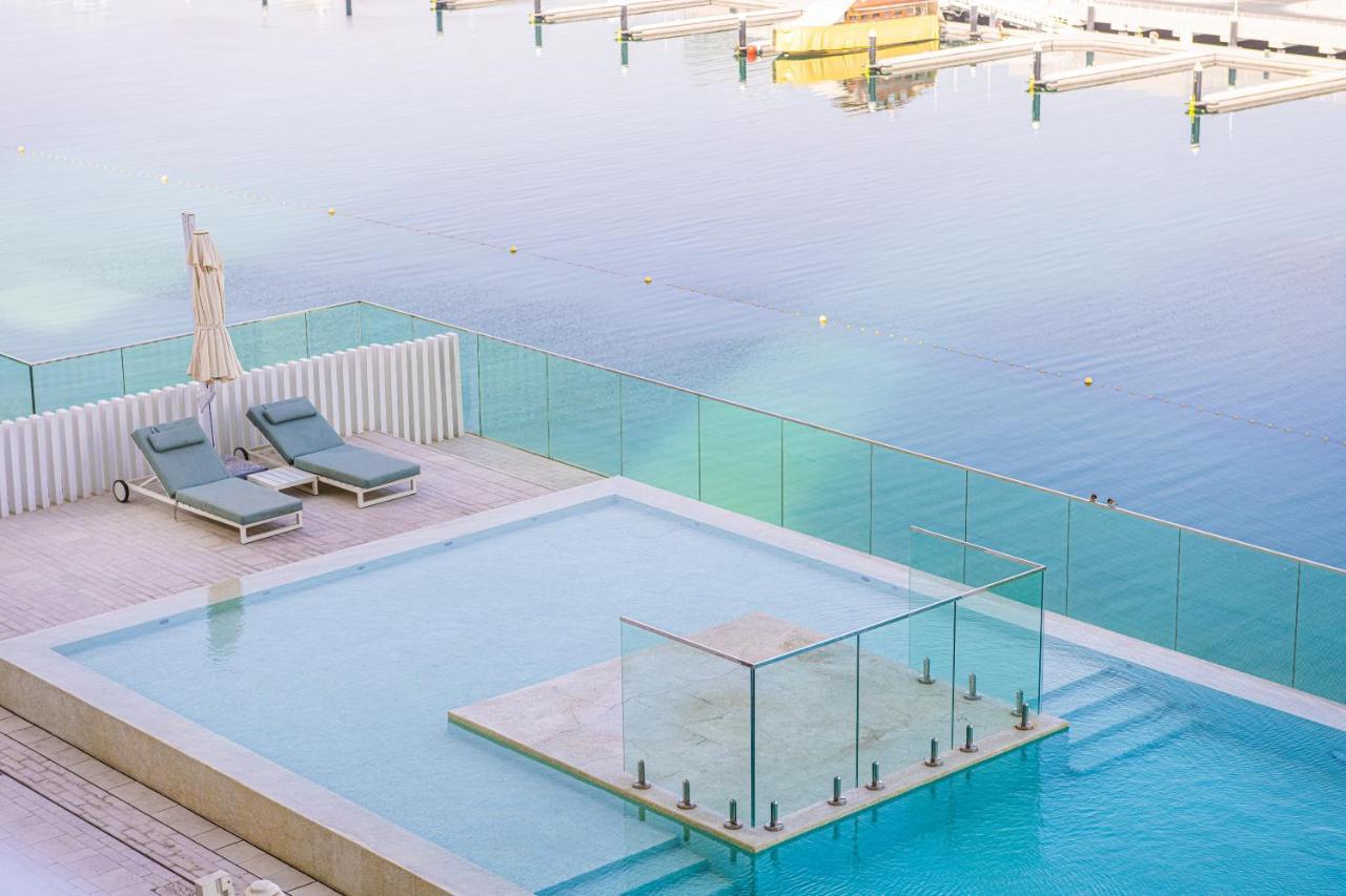 Ultra Luxury Emaar Beachfront - Private Beach And Pool Dubai Eksteriør billede