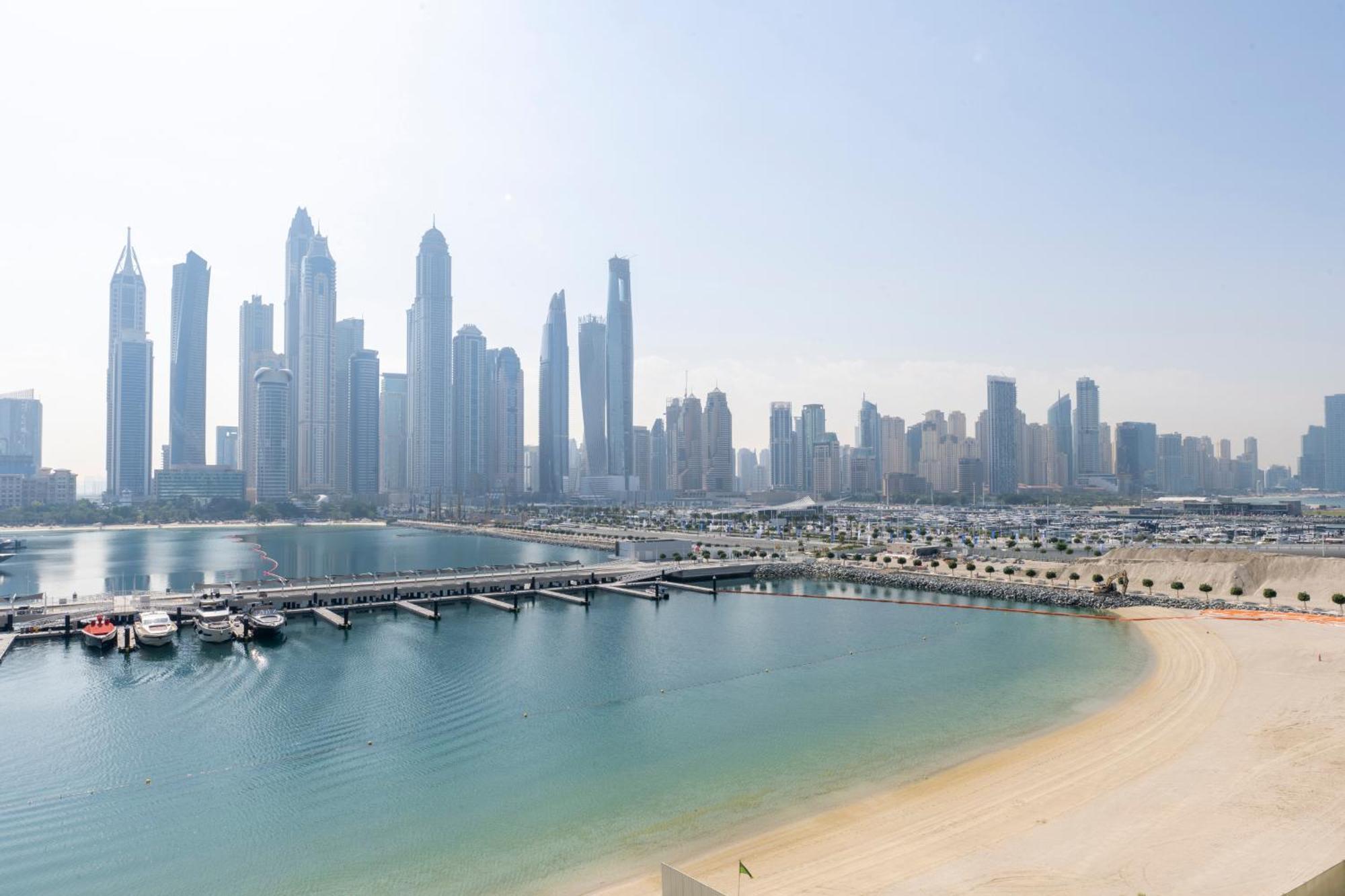Ultra Luxury Emaar Beachfront - Private Beach And Pool Dubai Eksteriør billede