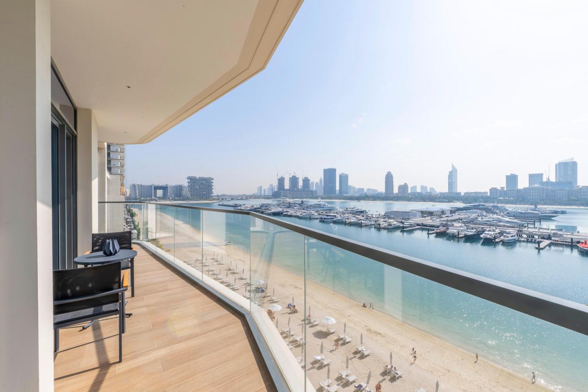 Ultra Luxury Emaar Beachfront - Private Beach And Pool Dubai Eksteriør billede